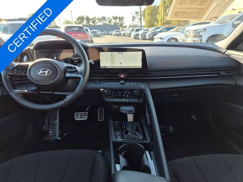 Used 2025 Hyundai Elantra SEL w/ Cargo Package image 25