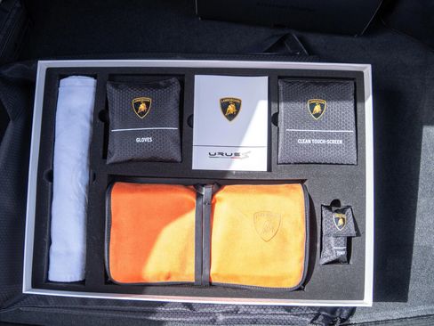 Used 2024 Lamborghini Urus S image 17