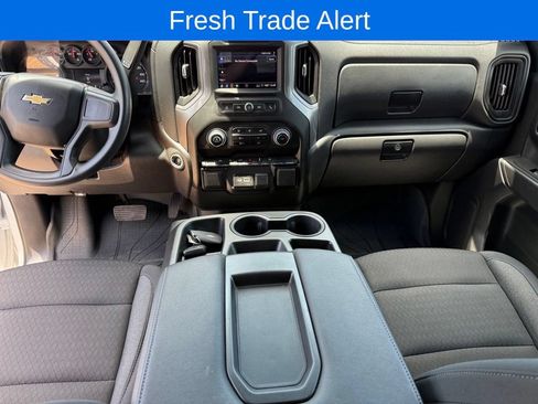 Used 2025 Chevrolet Silverado 1500 Custom RWD image 6