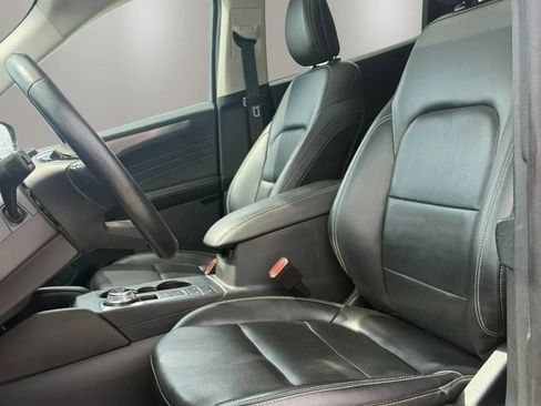 Used 2021 Ford Escape Titanium AWD/4WD image 15