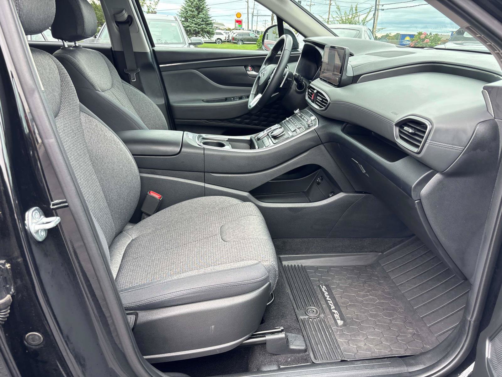 Used 2023 Hyundai Santa Fe SEL w/ Cargo Package AWD/4WD image 15