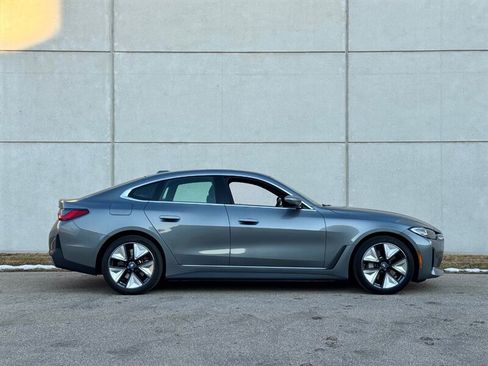 Used 2022 BMW i4 eDrive40 w/ Premium Package image 7