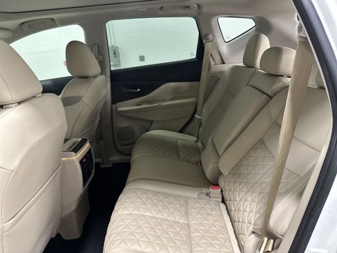 Used 2019 Nissan Murano Platinum image 31