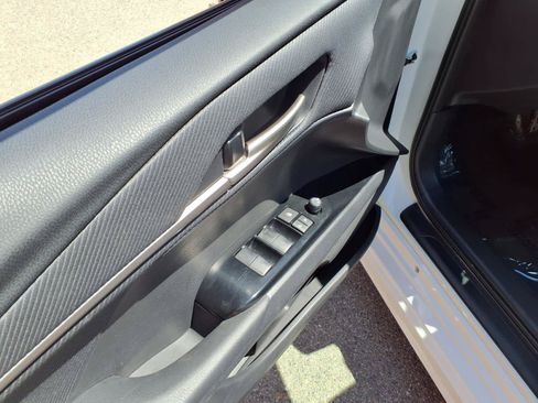 Certified 2025 Toyota Camry SE FWD image 15