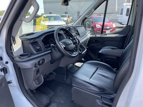 Used 2024 Ford Transit 250 148 High Roof Extended w/ Load Area Protection Package RWD image 15