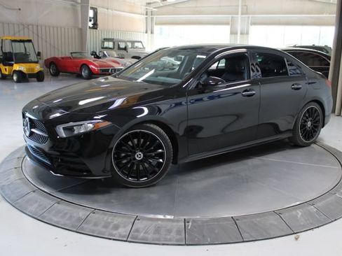 Used 2021 Mercedes-Benz A 220 image 3