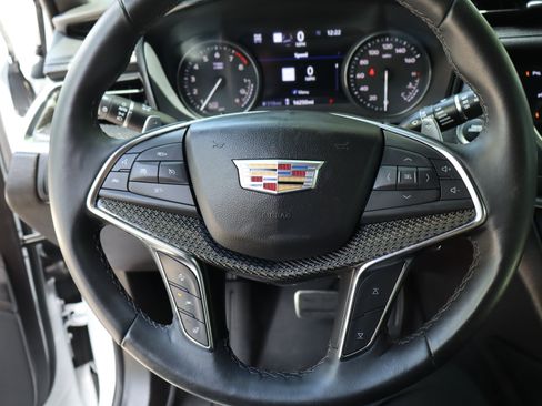 Used 2023 Cadillac XT5 Sportv w/ Technology Package image 25