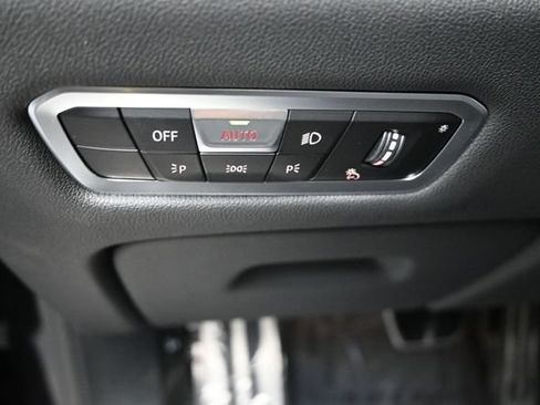 Used 2022 BMW X5 xDrive45e w/ M Sport Package AWD/4WD image 18