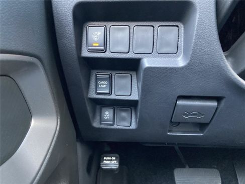 New 2026 Nissan Frontier SV w/ All-Weather Content Package AWD/4WD image 19