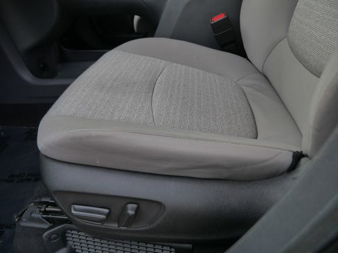 Certified 2024 Toyota Sienna LE image 21