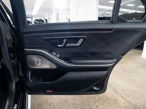 Used 2022 Mercedes-Benz S 580 4MATIC Sedan image 24