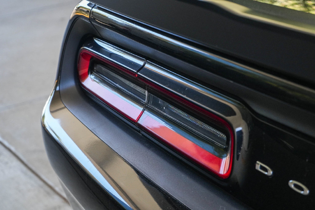 Used 2022 Dodge Challenger R/T Scat Pack RWD image 7