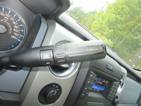 Used 2013 Ford F150 XLT w/ XLT Chrome Pkg image 33