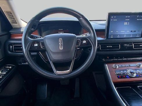 Used 2022 Lincoln Aviator Reserve w/ Elements Package Plus RWD image 6
