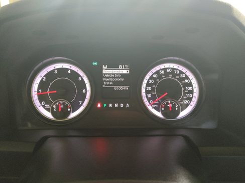 Used 2022 RAM 1500 Classic SLT AWD/4WD image 23