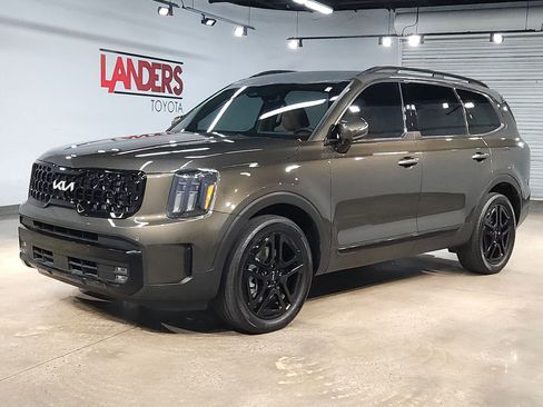 Used 2024 Kia Telluride SX Prestige X-Line AWD/4WD image 3