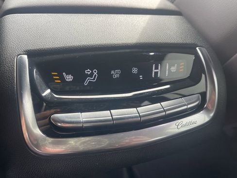 Used 2024 Cadillac XT6 Premium Luxury w/ LPO, Floor Liner Package AWD/4WD image 41