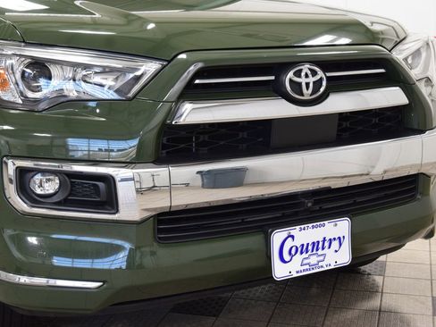 Used 2022 Toyota 4Runner Limited image 13