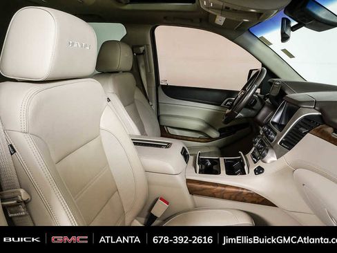 Used 2020 GMC Yukon Denali w/ Open Road Package image 23