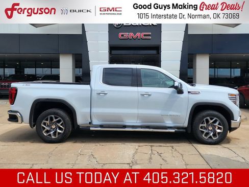 New 2026 GMC Sierra 1500 SLT w/ SLT Premium Plus Package AWD/4WD image 3