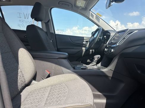 Used 2024 Chevrolet Equinox LT FWD image 14