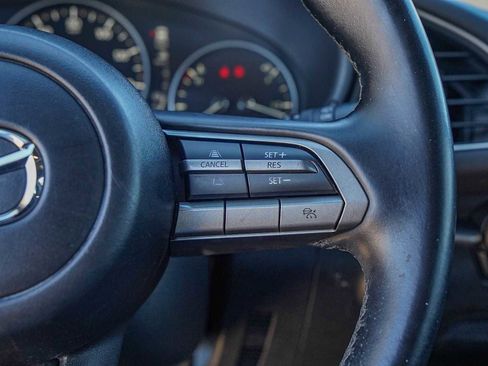 Used 2021 MAZDA MAZDA3 s image 14