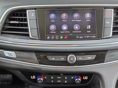 Used 2020 Buick Enclave Essence FWD image 13