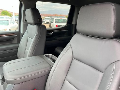 New 2026 Chevrolet Silverado 1500 LT Trail Boss w/ LT Trail Boss Premium Package AWD/4WD image 17