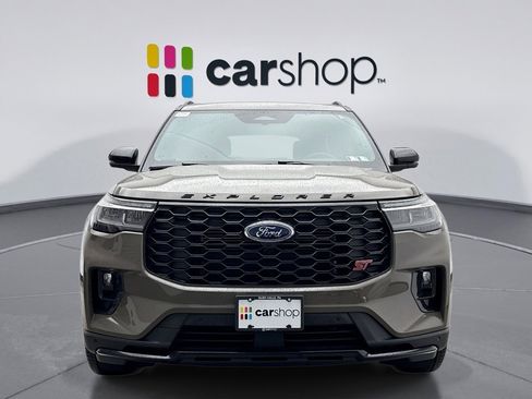 Used 2026 Ford Explorer ST w/ Sun And Sound Package image 8