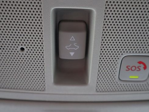 Used 2024 Nissan Armada Platinum w/ Captain's Chairs Package image 29