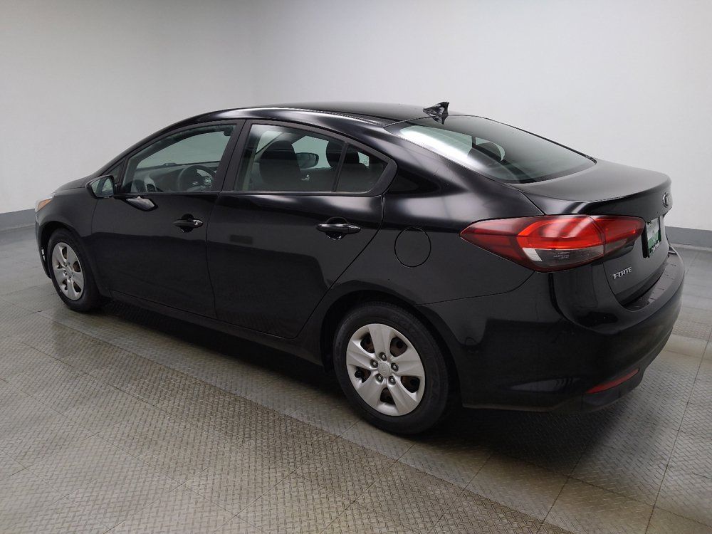 Used 2017 Kia Forte LX FWD image 3
