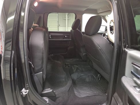Used 2022 RAM 1500 Classic SLT RWD image 29