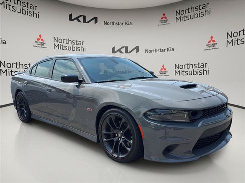 Used 2023 Dodge Charger Scat Pack w/ Navigation & Travel Group RWD image 10