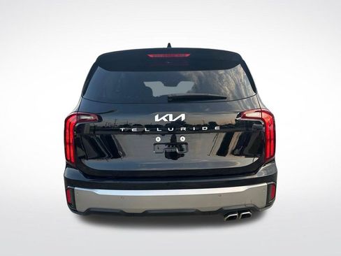Used 2025 Kia Telluride S AWD/4WD image 4