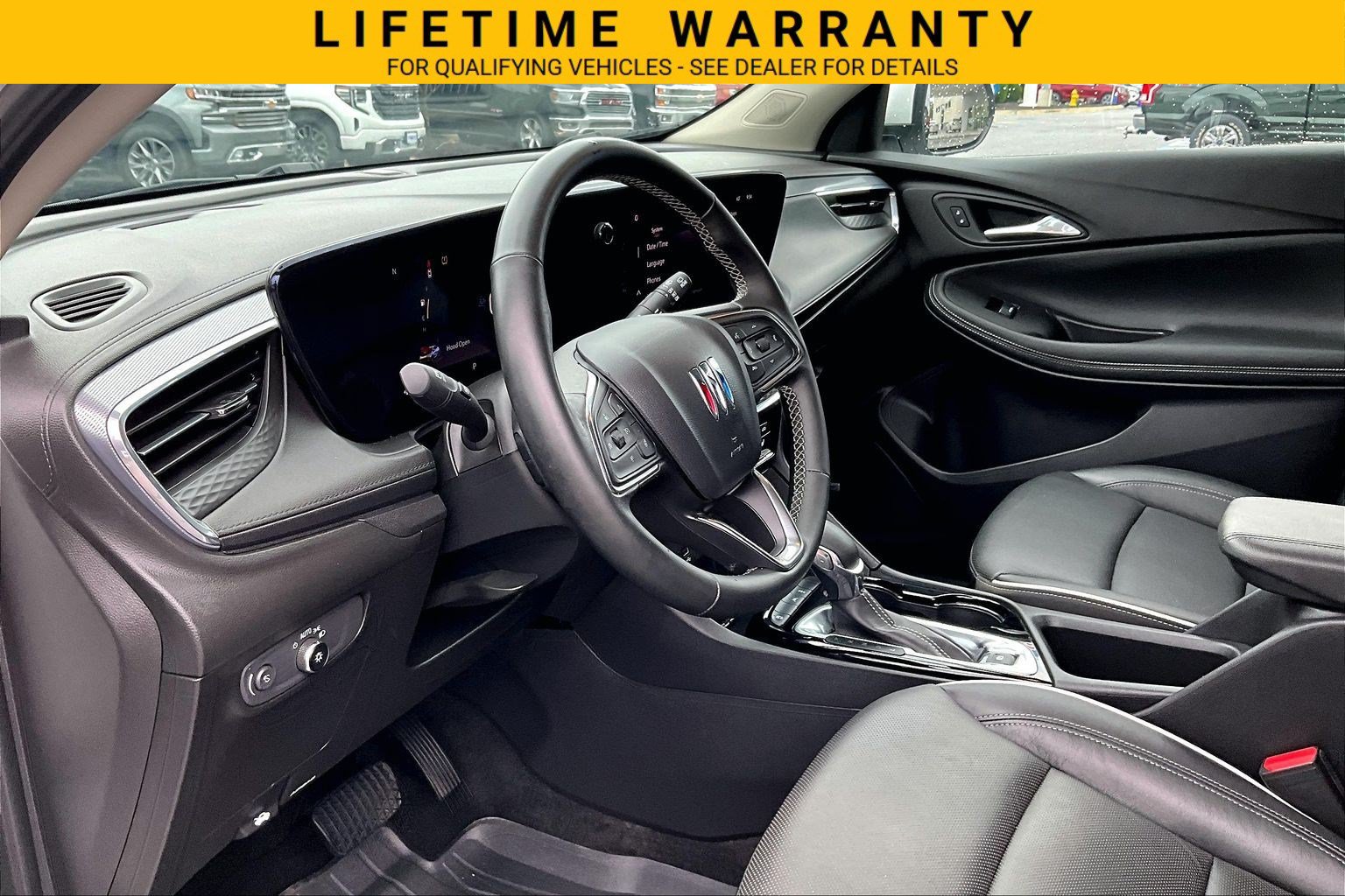 Used 2025 Buick Encore GX Avenir w/ Avenir Technology Package FWD image 14