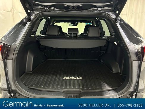 Used 2022 Toyota RAV4 XSE image 32