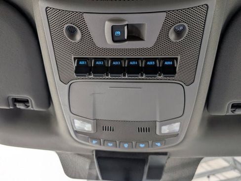 Used 2022 Ford F450 XLT w/ XLT Premium Package image 29