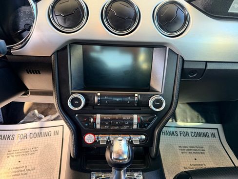 Used 2015 Ford Mustang Premium image 11