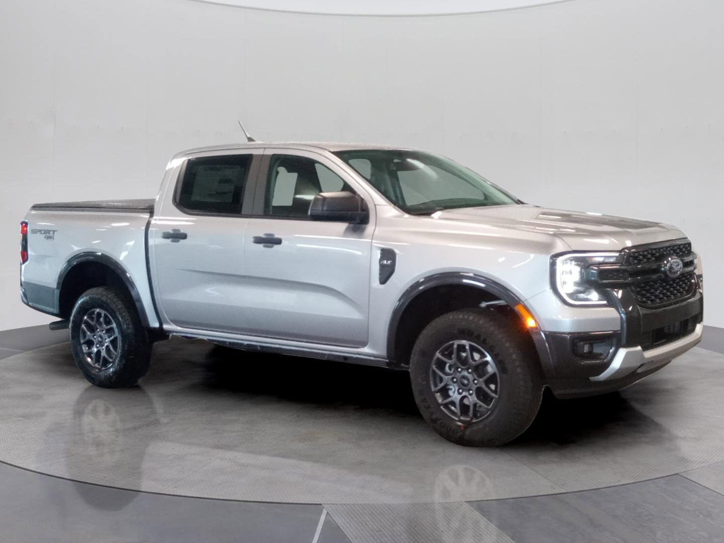 Used 2024 Ford Ranger XLT w/ Equipment Group 301A High AWD/4WD image 9