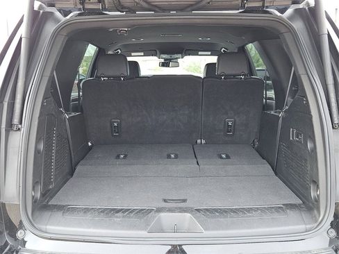 Used 2023 Chevrolet Tahoe LT w/ Luxury Package image 27