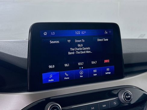 Used 2020 Ford Escape SE FWD image 28