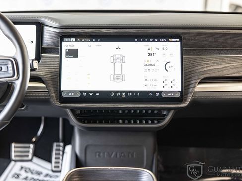 Used 2023 Rivian R1S Launch Edition image 35