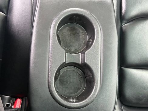 Used 2022 Tesla Model 3 Long Range AWD/4WD image 38