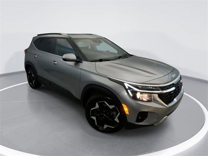 Used 2024 Kia Seltos EX
