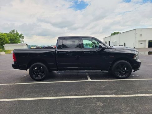 Used 2019 RAM 1500 Express w/ Wheel & Sound Group AWD/4WD image 8
