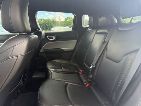 Used 2024 Jeep Compass Limited AWD/4WD image 19