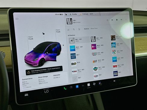 Used 2022 Tesla Model Y Performance AWD/4WD image 19
