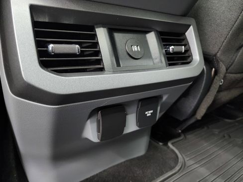 Used 2023 Ford F350 XLT w/ Tremor Off-Road Package image 41