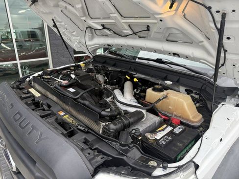 Used 2012 Ford F550 2WD Crew Cab Super Duty w/ Payload Upgrade Pkg image 20