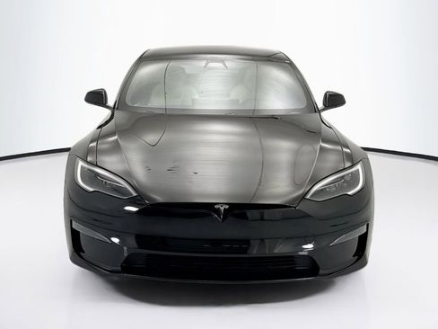 Used 2022 Tesla Model S Plaid AWD/4WD image 2